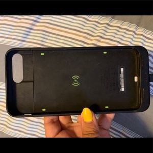 ❌SOLD❌MOPHIE iPhone 7 8 Plus charging case